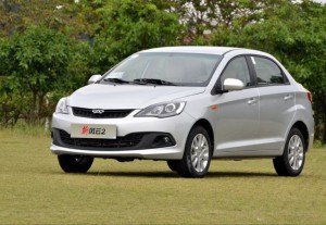 Chery Fulwin Sedán 2015: eficiencia, utilidad, elegancia y deportividad.