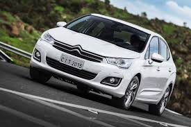 Citroën C4 Lounge 2015: calidad, diseño, confort y accesible precio.