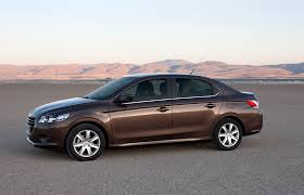 Peugeot 301 2015: calidad, eficiencia y apariencia.
