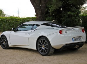 Imágenes de autos modernos (10)