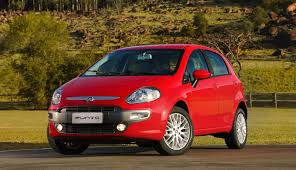 Fiat Punto 2017: excelente relación precio/equipamiento.