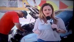 Ahora usted puede comprar un carro y conducirlo solo con agua