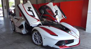 Imágenes de autos de alto poder (8)