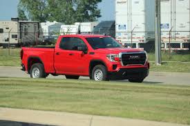 GMC Sierra 2019: lujo y capacidades off-road