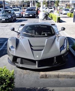 Imágenes de carros de alto precio (25)