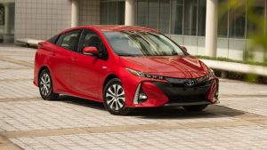 Toyota Prius 2020 : El rey de los híbridos recibe un facelift