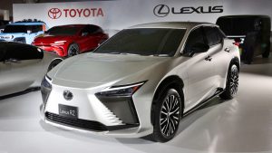 Lexus RZ 450e: La nueva SUV eléctrica de la división de lujo de Toyota