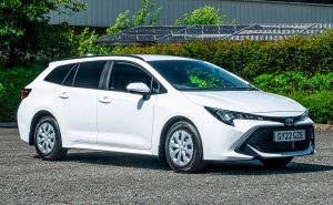 Toyota Corolla Commercial: Un alternativa híbrida para empresas
